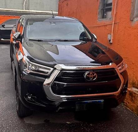 TOYOTA HILUX 2.8 D-4D TURBO DIESEL CD SRX LIMITED 4X4 AUTOMÁTICO